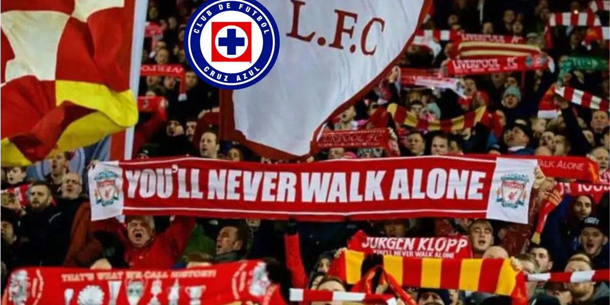 Aficionados de Liverpool en el estadio Anfield Road, a la izquierda el escudo de Cruz Azul / ABC 