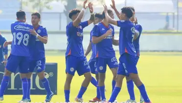 Cruz Azul sub-23 celebrando gol en La Noria/La Máquina Celeste