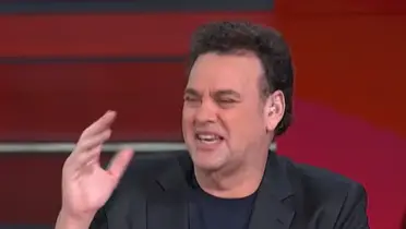 David Faitelson en mesa de debate - Foto: Captura de pantalla