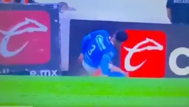 La lesión de Omar Campos - Foto: Captura de pantalla