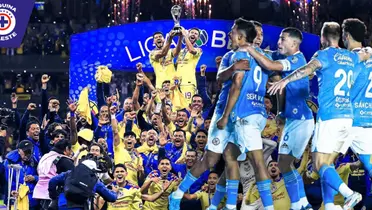 América levantando la Liga MX y jugadores de Cruz Azul (Fuente: Marca)