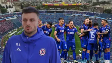 Anselmi con el equipo de Cruz Azul en el Estadio Azul/La Máquina Celeste