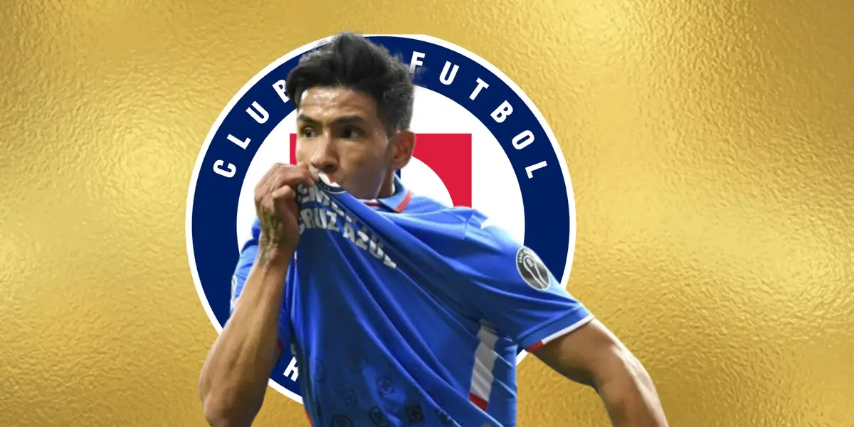 Antuna besando el escudo de Cruz Azul/La Máquina Celeste