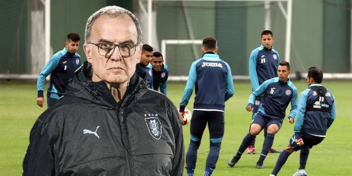 Bielsa con el equipo de Cruz Azul en La Noria/La Máquina Celeste