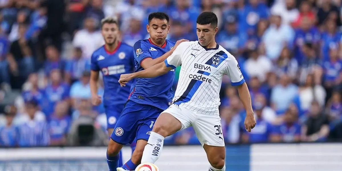 Cruz Azul enfrentando a Monterrey/Futbol Total