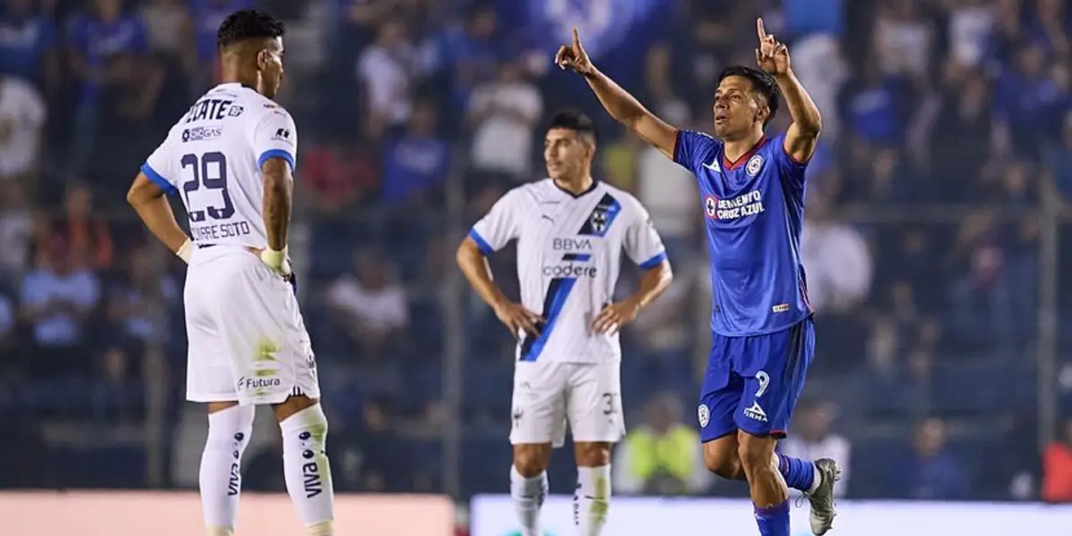 Cruz Azul, enfrentando al equipo de Monterrey/MARCA