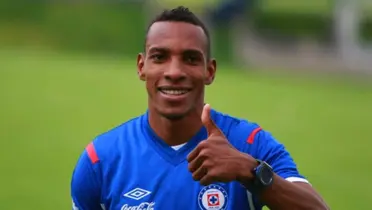 El colombiano pudo brillar en Cruz Azul / @CruzAzul