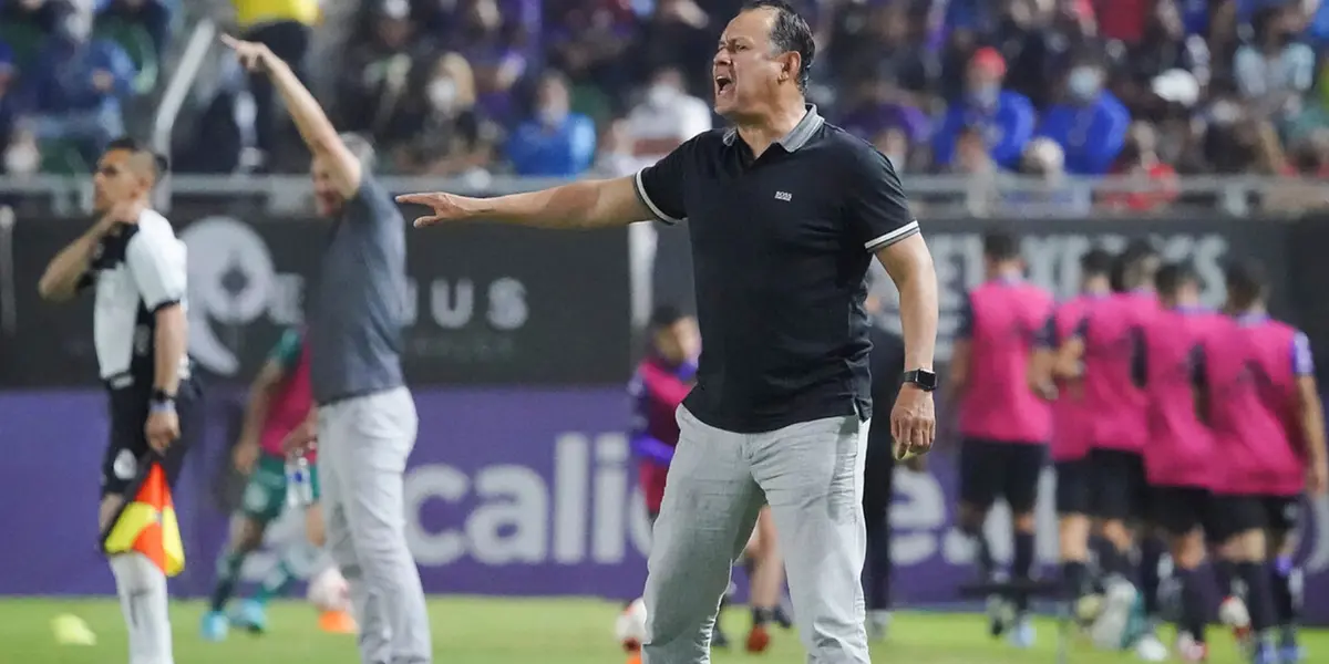 El estratega peruano fue crítico con el rendimiento de Cruz Azul en los últimos partidos