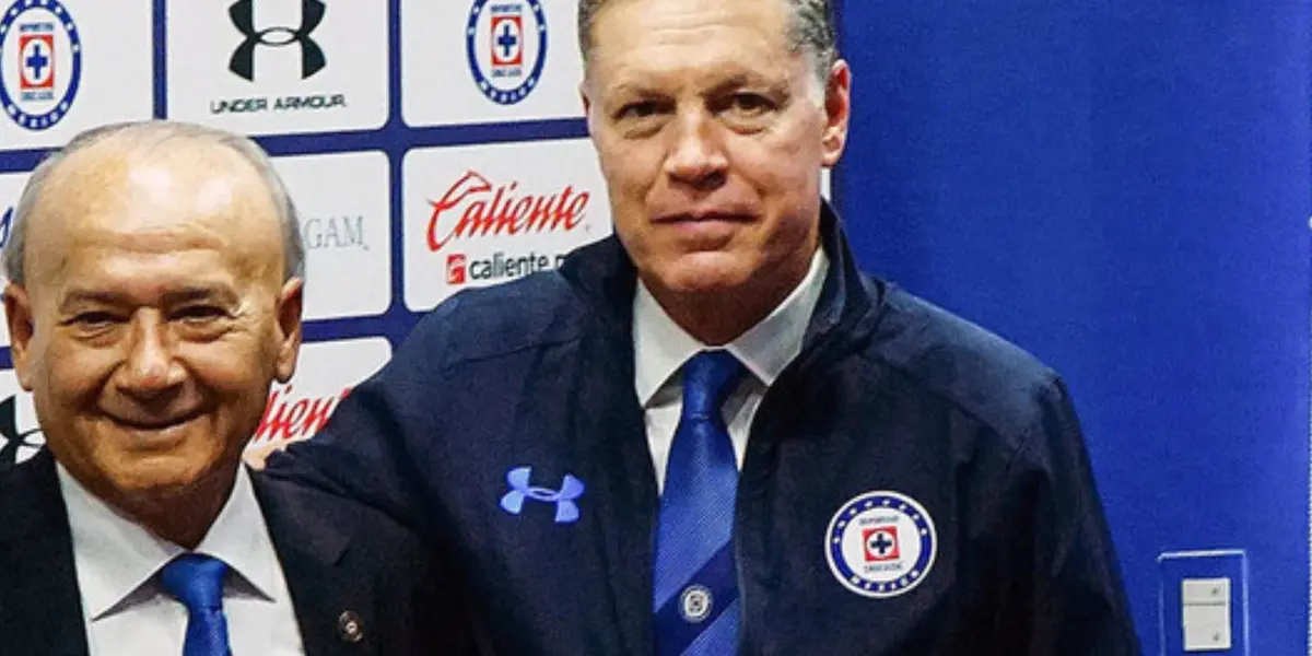 El ex presidente de Cruz Azul reapareció tras dos años desde que la FGR giró una orden en su contra