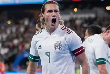 El joven delantero tuvo la oportunidad de decidir si Argentina o México y se decidió por el Tricolor.