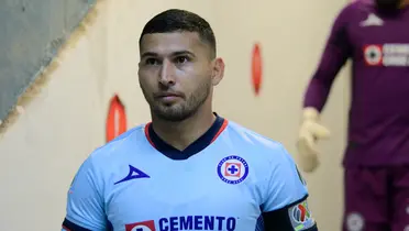 Escobar ganó cinco torneos con Cruz Azul / @CruzAzul