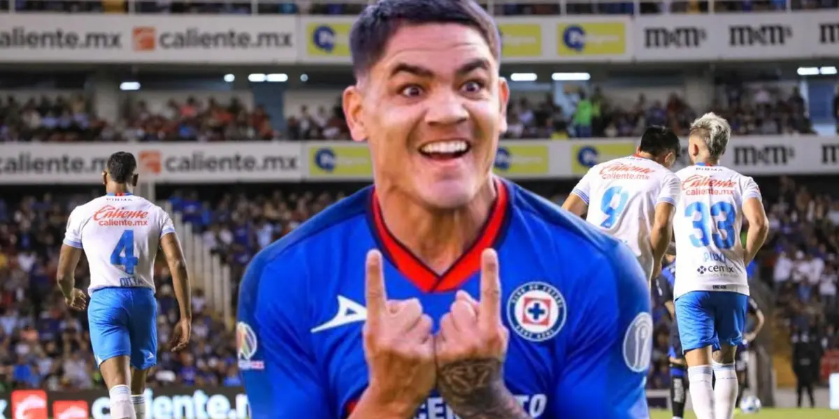 Gabriel Fernández y al fondo Cruz Azul (Foto: Imago7)