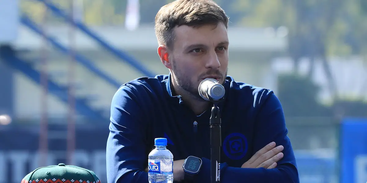 Martín Anselmi en su presentación con Cruz Azul (Fuente: Cruz Azul)