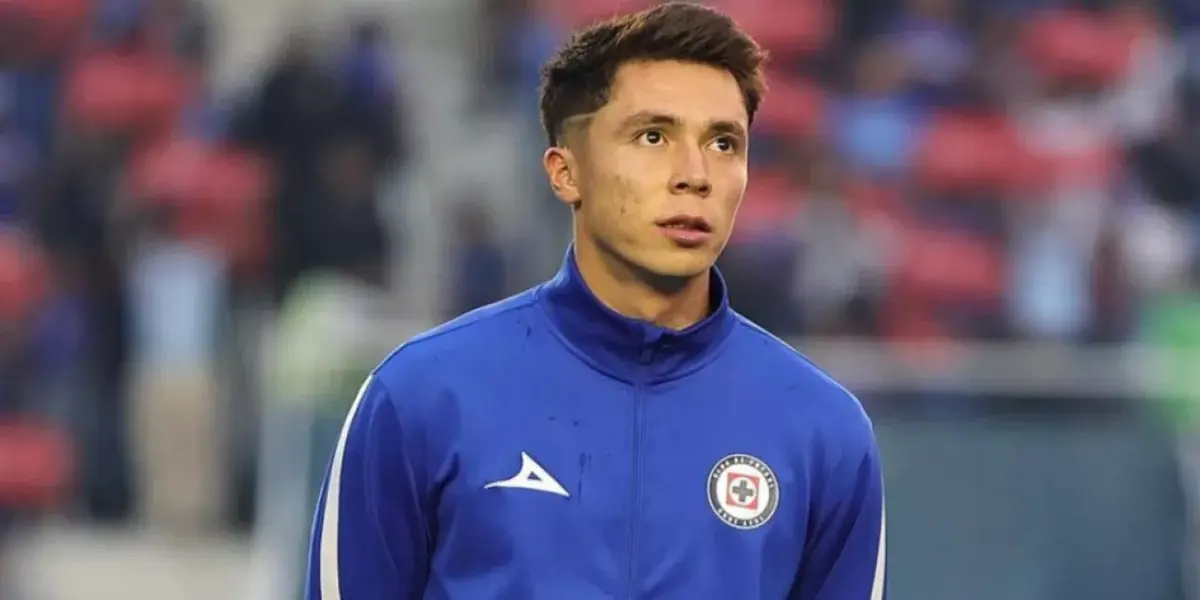 Rodrigo Huescas en Cruz Azul (Fuente: PorEsto)