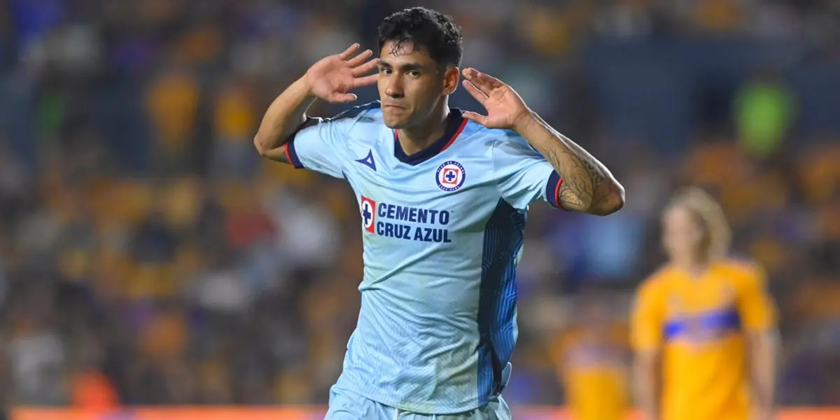 Uriel Antuna en Cruz Azul (Fuente: SportMedia)