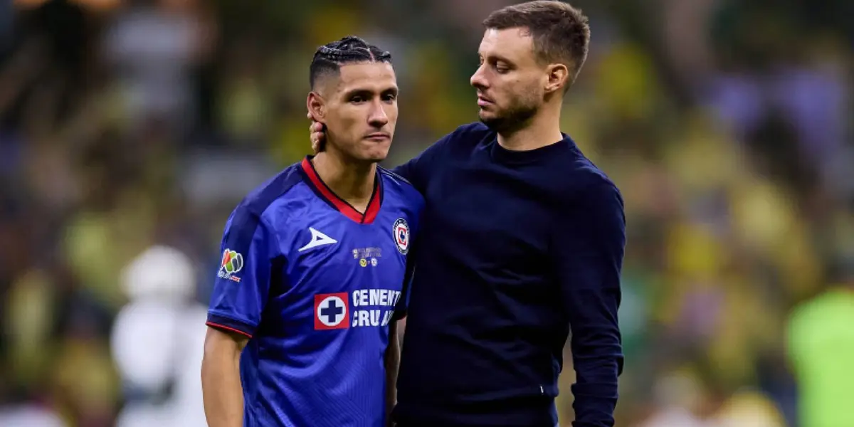 Uriel Antuna y Martín Anselmi en Cruz Azul (Fuente: TV Azteca Deportes)